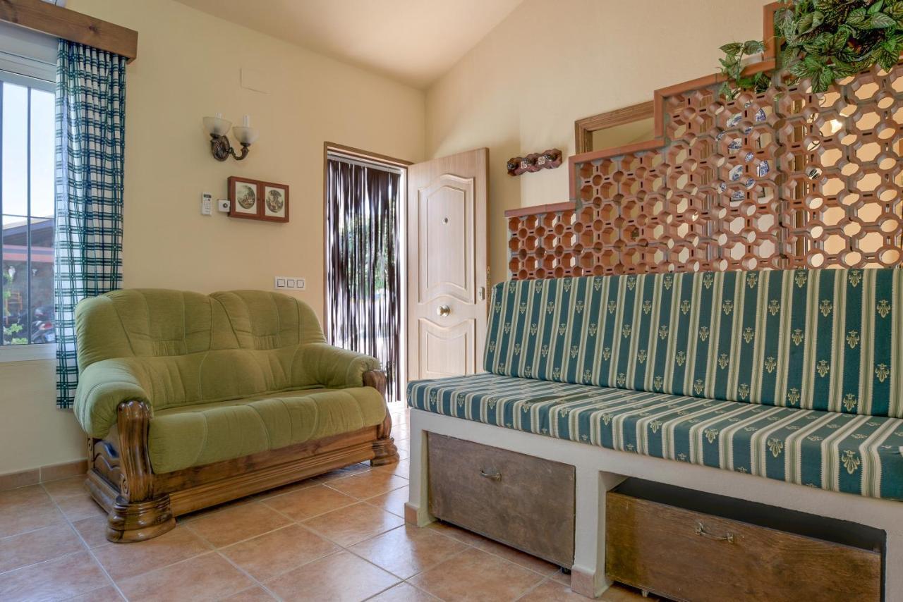 Casa Buganvilla コニル・デ・ラ・フロンテラ エクステリア 写真