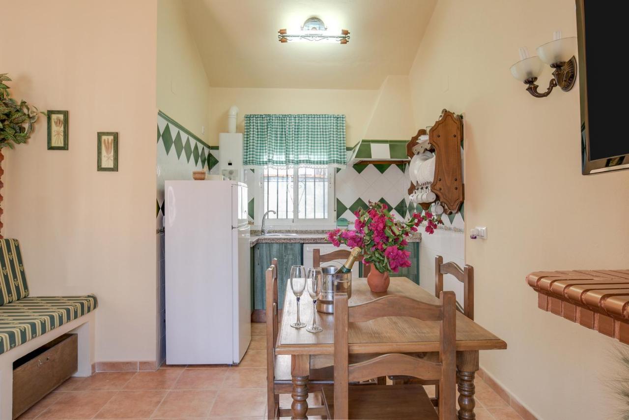 Casa Buganvilla コニル・デ・ラ・フロンテラ エクステリア 写真